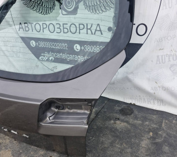 Задня ляда кришка багажника Renault Laguna 3 2007-2015 21688744