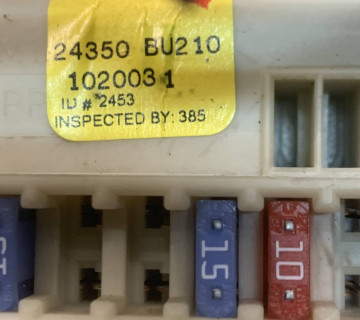 Блок запобіжників Nissan Almera Tino 24350bu210