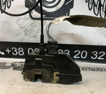 Замок дверей передньої правої RENAULT MEGANE II COUPE CABRIO 086018