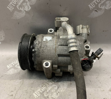 Компресор кондиціонера Skoda Fabia Ibiza IV 6J Polo 6R1.4 16V 6q0820808f