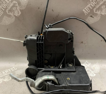ЗАМОК ДВЕРІ ПЕРЕД ПРАВА MERCEDES CLS W219 2197200435