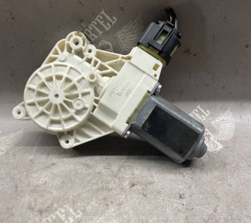 Моторчик склопідйомника передній лівий BMW F10 F11 7248171