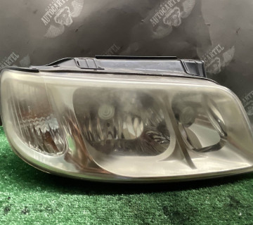 Фара передня права Hyundai Matrix 21121562
