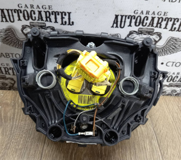 Подушка безпеки в кермо VW PASSAT B6 (3C2, 3C5) 05-10 3C0880201AK