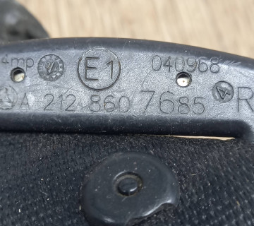 Ремінь безпеки передній правий Mercedes E220 W212 a2128607685