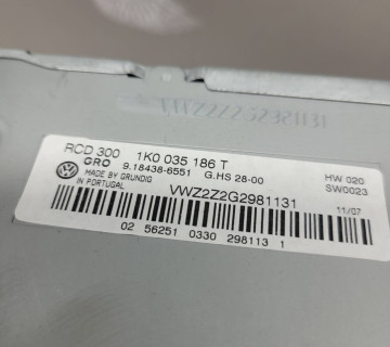 1k0035186t магнітола volkswagen passat b6