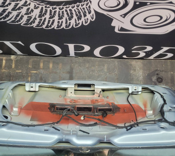 Задня ляда кришка багажника Volkswagen Passat B6 2005-2010 lb5m