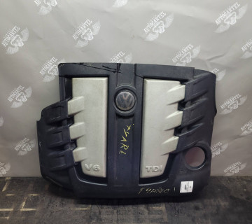 Моторна кришка Моторна кришка Volkswagen Touareg 3.0L TDi 2005-2010 059103925ap