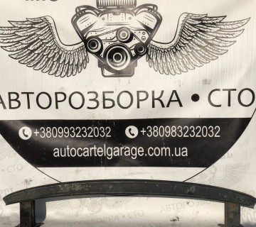 1k5807586 Підсилювач бампера volkswagen jetta