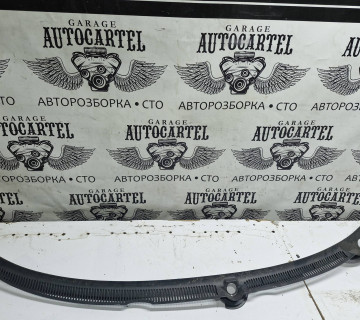 8e1819403 Декоративна накладка під лобове скло жабо Audi A4 B6 2001-2004