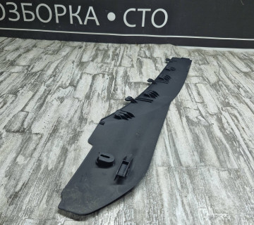 3c1863046 Декоративна накладка під лобове скло жабо Volkswagen Passat CC 2008–2017