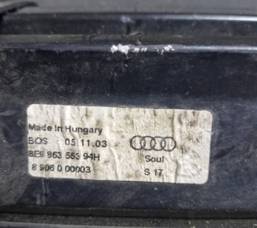 8e986355394h Задня шторка для універсала Audi a4 b7