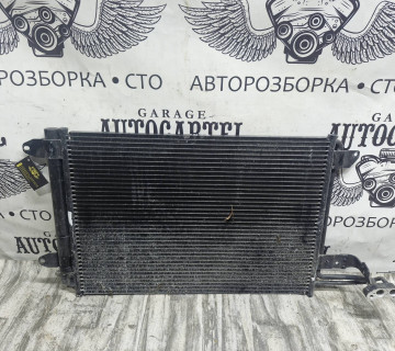 99000428 радіатор охолодження кондицінера Volkswagen golf 5