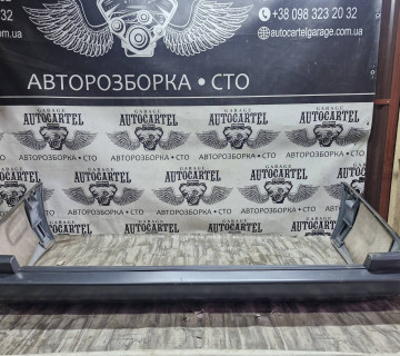 Бампер задній Mercedes E W124 1986-1995 21650307