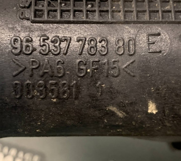 Патрубок турбіни Citroen PEUGEOT 1.6EHDI 9653778380e