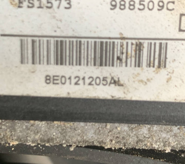 Вентилятор радіатора + модуль AUDI A4 B7, SEAT EXEO 8e0121205al