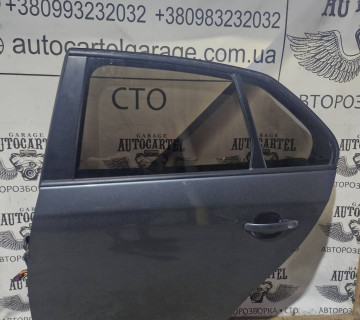 21843389 дверка задня ліва Volkawagen Jetta 5 2006-2010