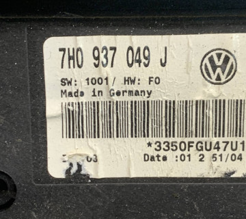 Блок комфорту (імобилайзер) VW T-5 (03-15) 7H0937049J