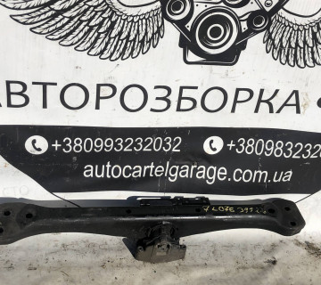 7l076399227 Траверса АКПП для Volkswagen Touareg