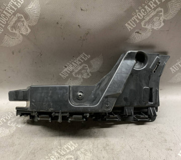 Кронштейн кріплення бампера правий зад SEAT IBIZA V 6f0807378c