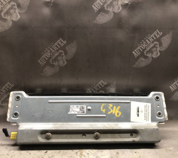 Подушка безпеки колін водія Airbag VW Golf (VI) 2008-2013 34034011E