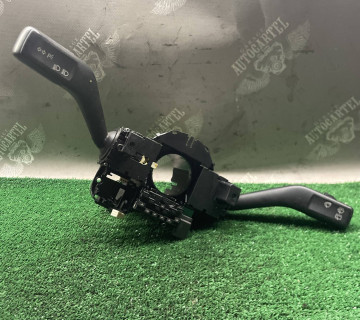 Підрульовий Перемикач Volkswagen Passat B6 2005-2010 3C9953513
