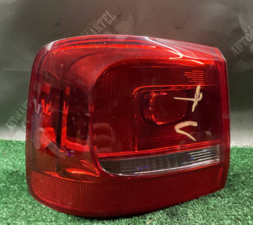 Ліхтар задній лівий Volkswagen Touran 2010-2015 внешний 1t0945095r
