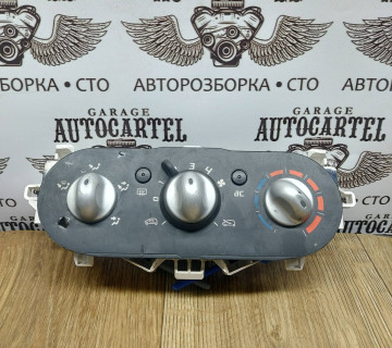 Блок керування кондиціонером Renault Twingo II 69837001