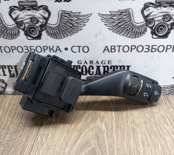 Перемикач підрульовий склоочисників Ford Transit . 17D940