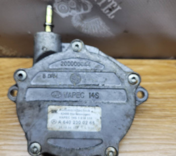 a6402300265 Вакуумний насос Mitsubishi Colt 1.5 DI-D