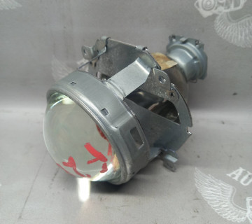 Лінза фари передньої правої renault laguna 3 89204732
