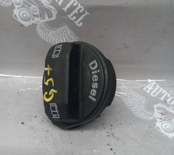 Кришка паливного бака дизель VW Golf Plus 05-14 1j0201553ac,21535512