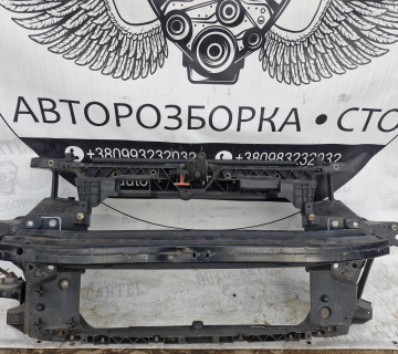 Панель передня (телевізор) Fiat Punto 1993-2018