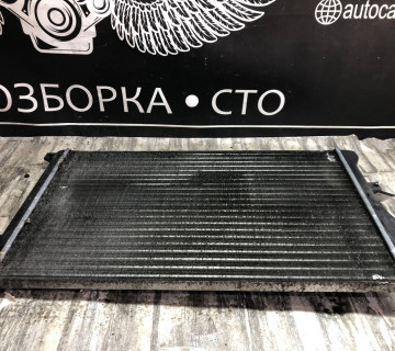 Радіатор охолодження двигуна Skoda Octavia A5 Superb Yeti Audi A3 VW Passat B7 Golf 7 Tiguan 5N 1K0121253BB