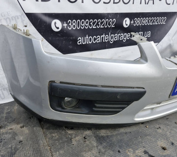 Бампер передній Ford Focus 2005 2100000684687