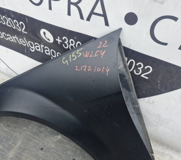 Крило переднє ліве Mercedes C W204 2007—2014 21721014