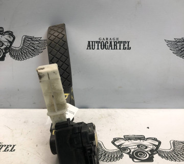 7l0723507B Педаль газу (електро) Акселератор Volkswagen Touareg 2002-2010