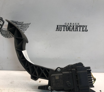 4m51-9f836-ch педаль газу електро Volo S40