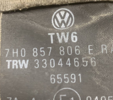 Ремінь безпеки передній правий VW Transporter T5 7h0857806e