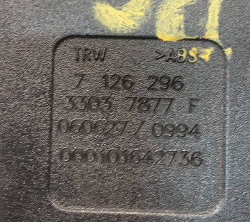 Замок ременя безпеки передній правий BMW 3 E90 E91 33044477f