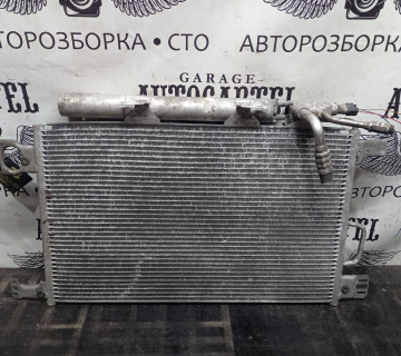 Радіатор кондиціонера Mercedes C-Class W203 a2035000854