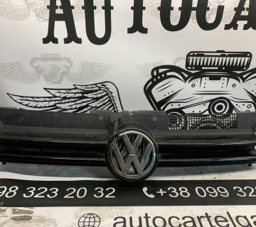 Решітка радіатора Volkswagen Golf 4 1j0853651g 21877070