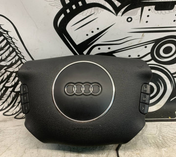 Подушка безпеки в кермо AIRBAG Audi A2 Audi A3 Audi A4 Audi A6 Audi Q3 8p0880201bm