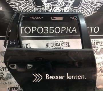 Дверка задня права Volkswagen Passat B6 21970740 під універсал