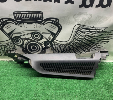 Направляюча шторки багажника права BMW X5 2002 E53 51477027134