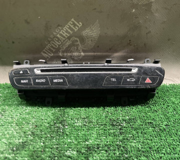 Блок кнопок магнітоли центральної консолі Mercedes W205 a2059054601