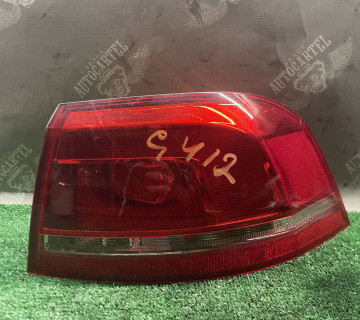 Ліхтар задній правий VW PASSAT B7 універсал 3af945096e
