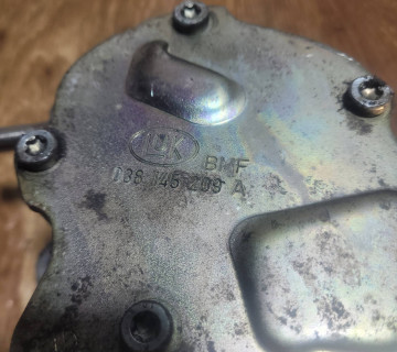Вакуумний насос volkswagen golf 4 1.9 tdi 1997-2005 038145209a