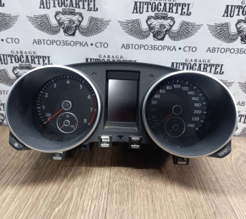 Щиток панель приборів VW GOLF VI 6 5K0920860H