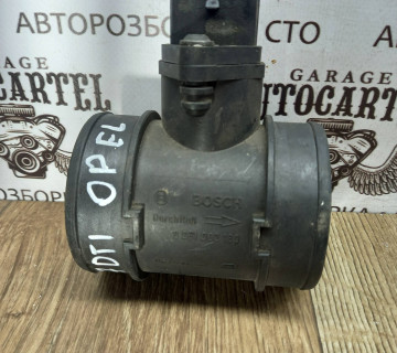 Витратмір повітря 1.7 DTI Opel Combo Astra Zafira 0281002180